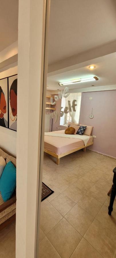 דירה לזוג על שוק מחנה יהודה Leilighet Jerusalem Eksteriør bilde