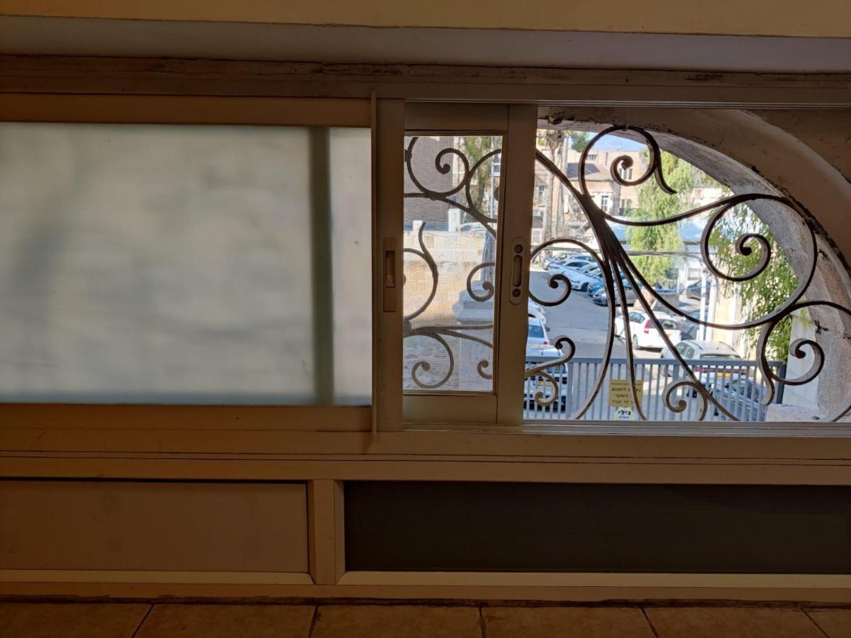 דירה לזוג על שוק מחנה יהודה Leilighet Jerusalem Eksteriør bilde