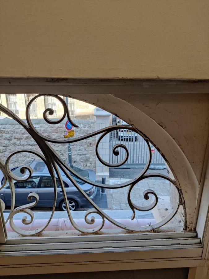 דירה לזוג על שוק מחנה יהודה Leilighet Jerusalem Eksteriør bilde
