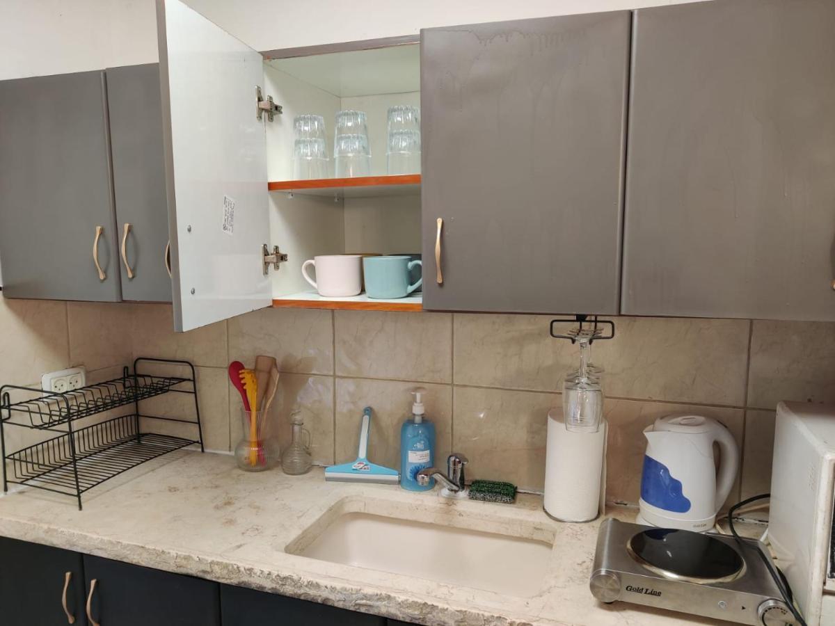 דירה לזוג על שוק מחנה יהודה Leilighet Jerusalem Eksteriør bilde